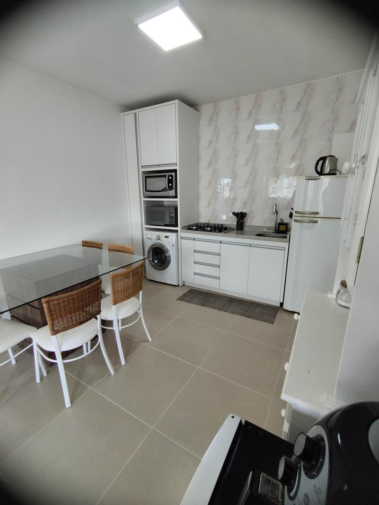 Casa Com Piscina Pertinho Da