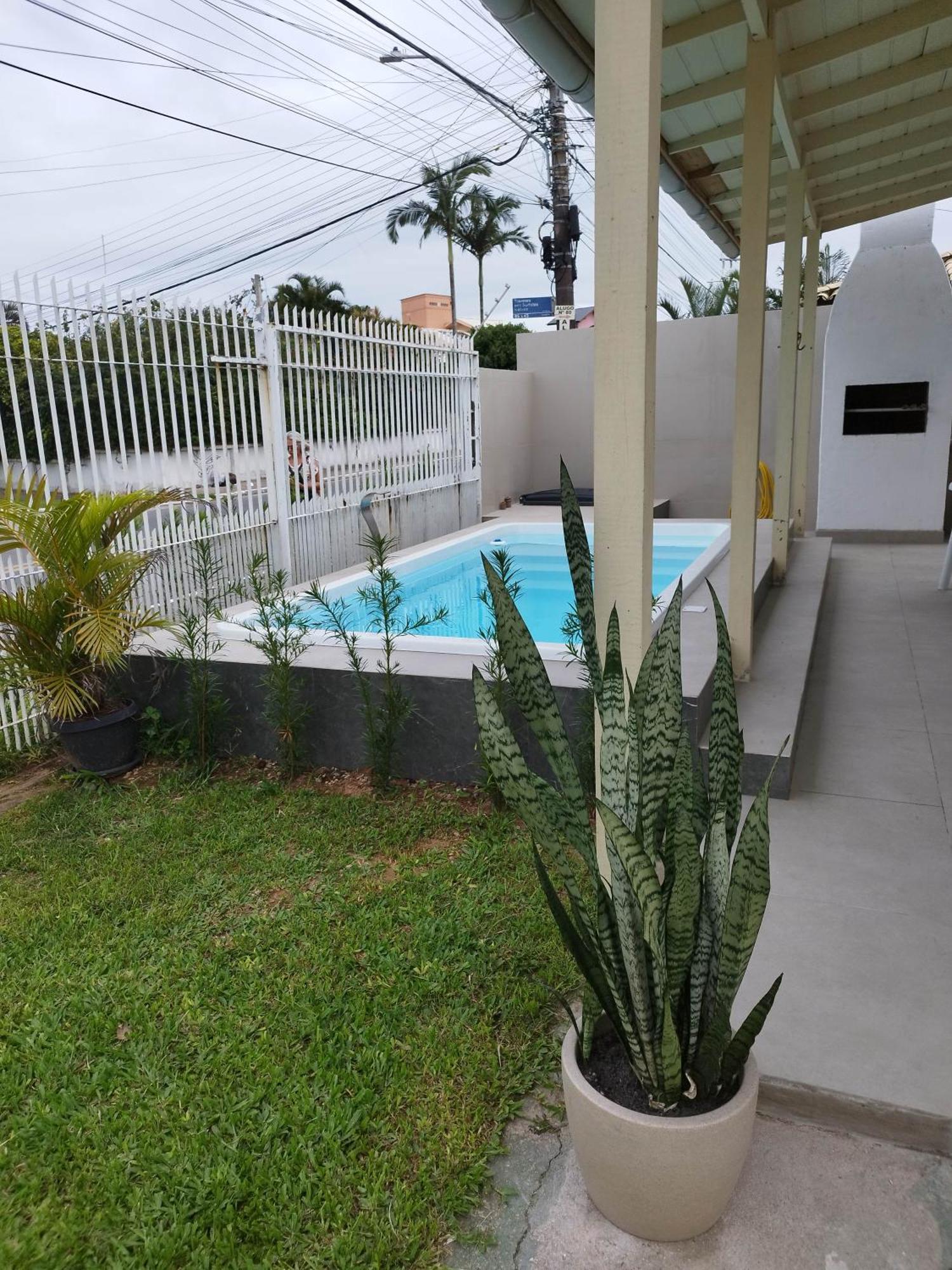 Casa Com Piscina Pertinho Da Florianopolis